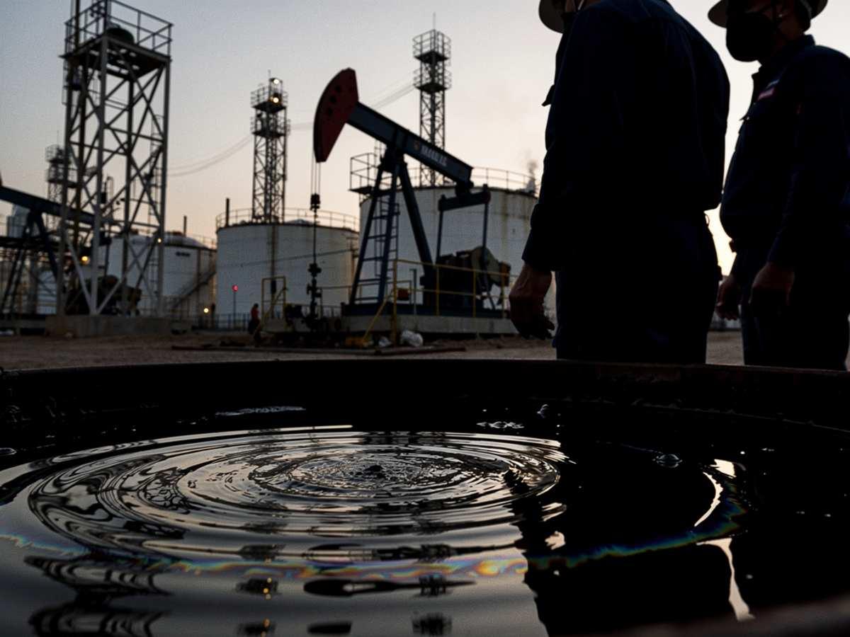 Лукойл получил чистый убыток в 1,06 трлн ₽ по МСФО за 2025 год