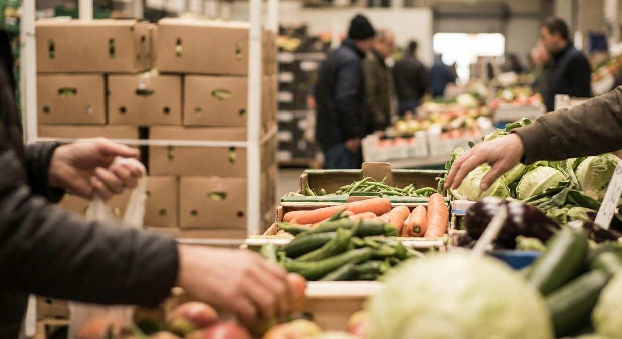 ФАС назвала стабильной ситуацию на продовольственном рынке России