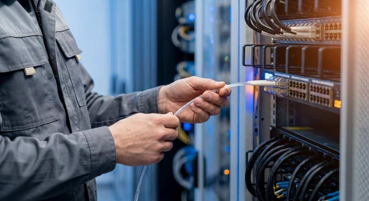 Производитель оптоволокна Инкаб холдинг проведет первичное размещение акций в 2026 году