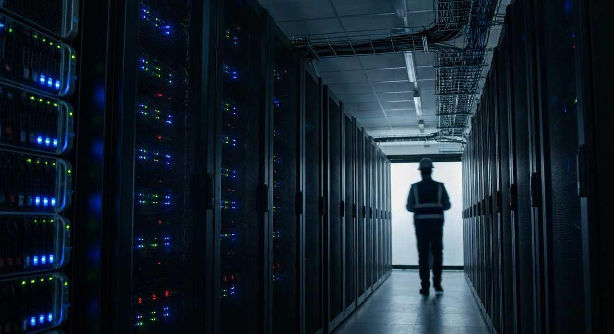 Инвесторы массово скупают акции производителей памяти и дата-центров на фоне бума ИИ