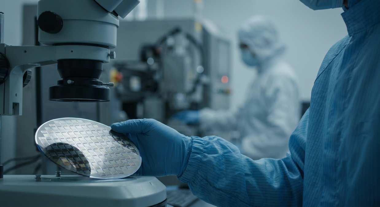 Акции Micron продолжают уверенный рост на фоне глобального дефицита чипов памяти