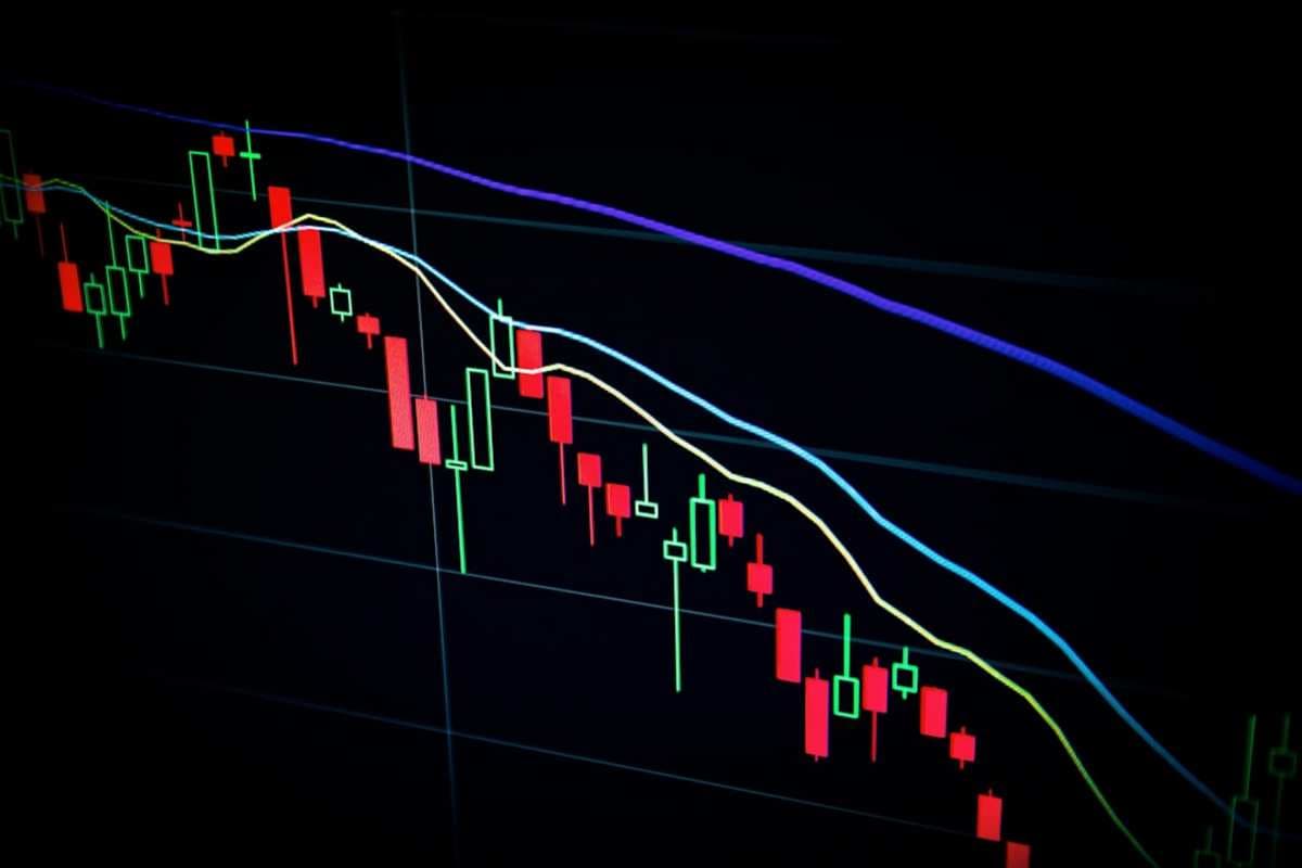 Капитализация рынка акций на Московской бирже снизилась на 1,44%