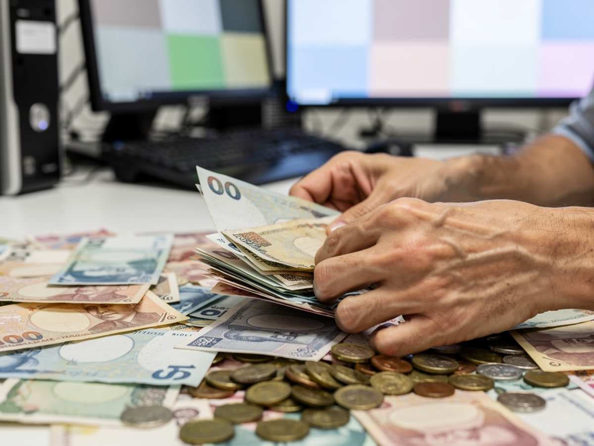 Денежная база в России увеличилась на 170,7 млрд ₽ за неделю