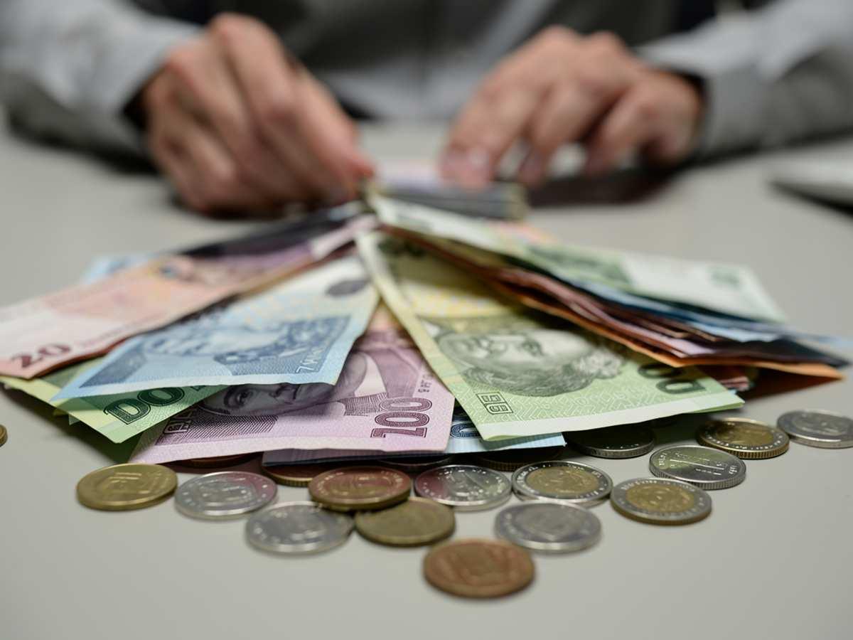 Банк России установил курс евро на 24 июня на уровне 85,4847 ₽