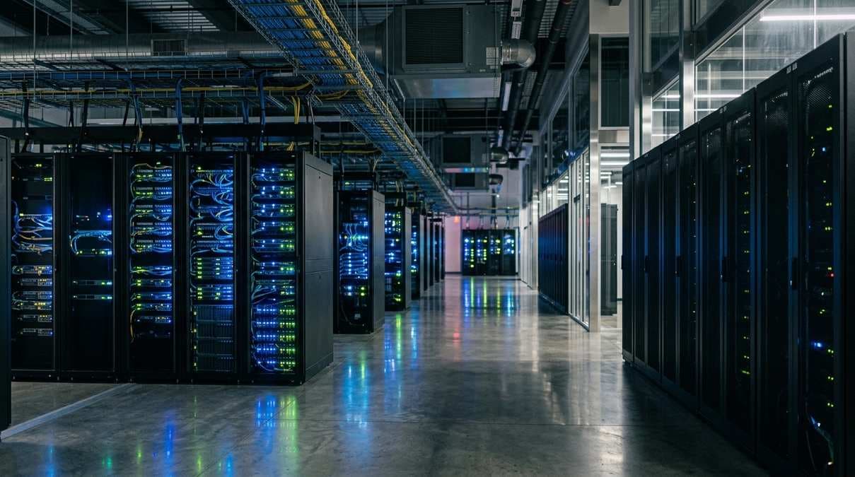 Правительство выделит дата-центры для искусственного интеллекта в отдельный класс