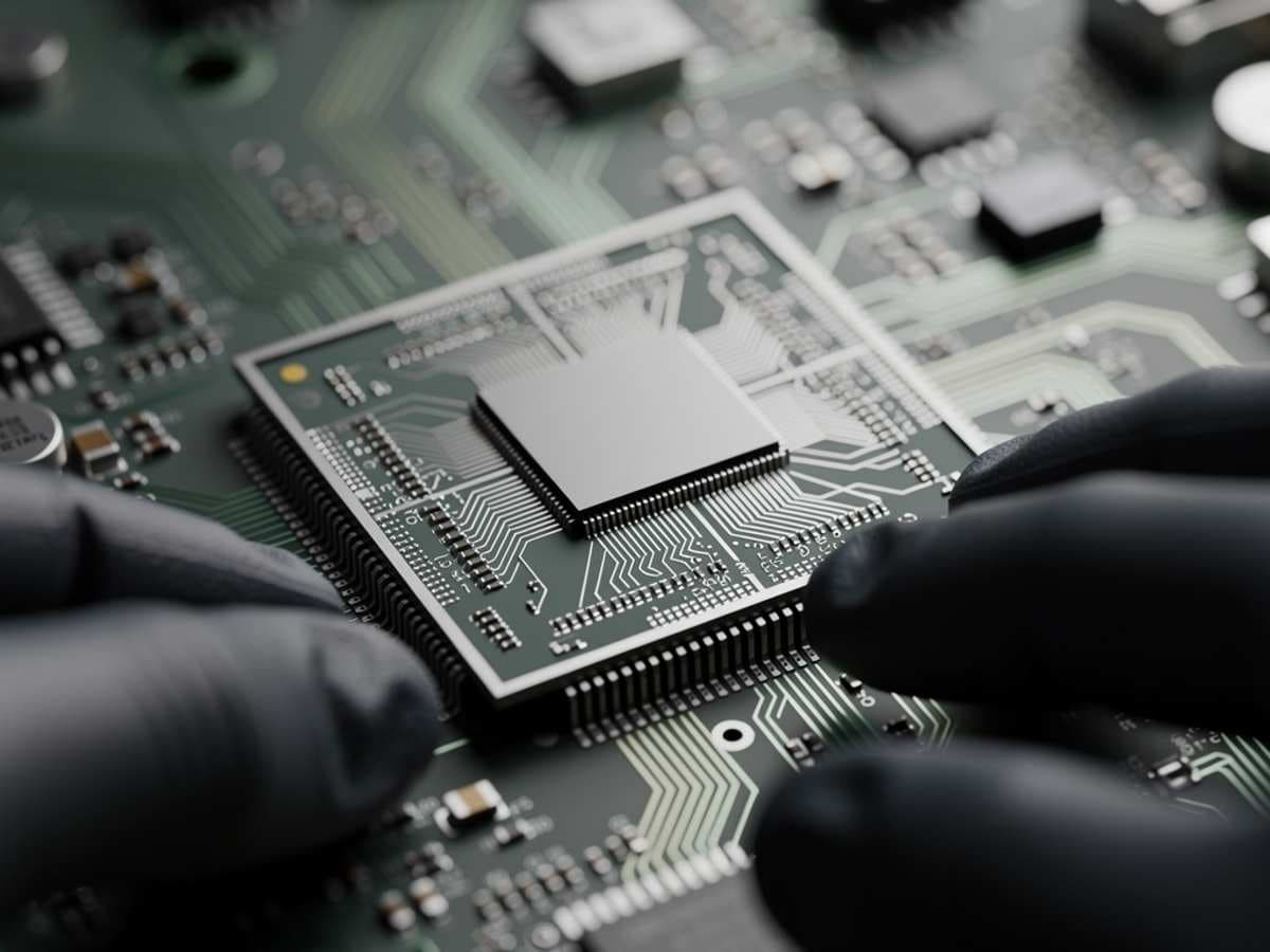 Nvidia ожидает получить заказы на новые системы на сумму $1 трлн