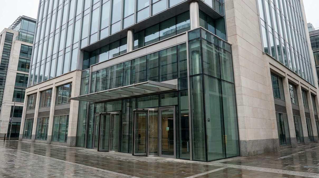 Сбер заработал 1,02 трлн рублей чистой прибыли за половину 2026 года