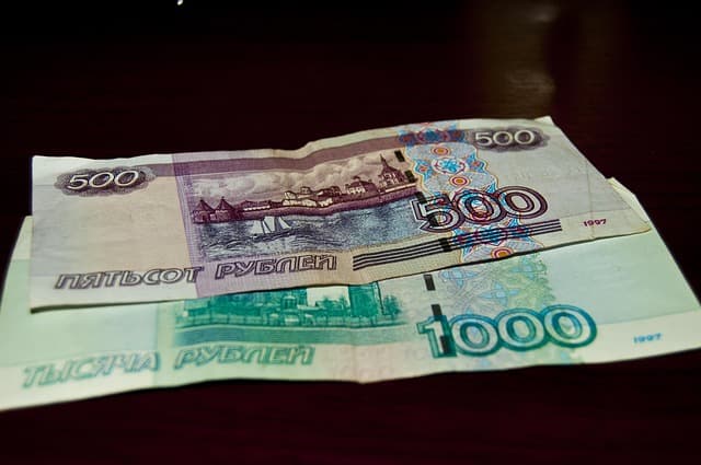 Минтруд: Минимальные зарплаты в 2026 году вырастут более чем на 20%