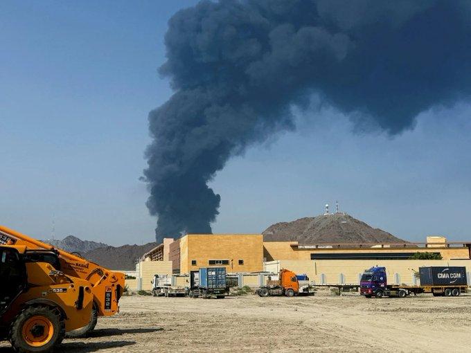 Иранские дроны атаковали нефтяной хаб ОАЭ: под ударом оказался ключевой экспортный маршрут