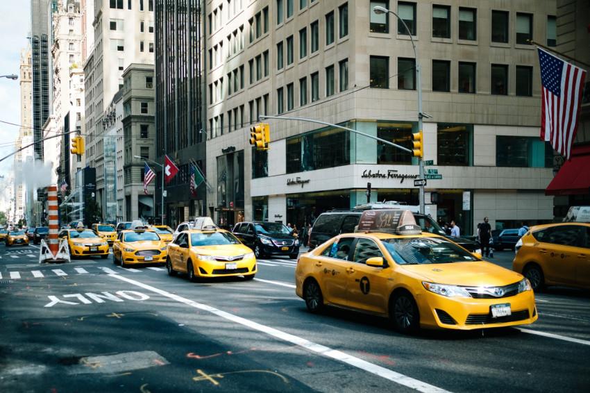 Структура Т-Технологий стала основным претендентом на покупку сервиса Авто.ру