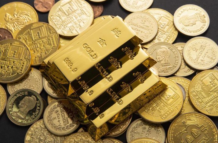 Путин ограничил вывоз наличных рублей и золота с 1 апреля 2026 года