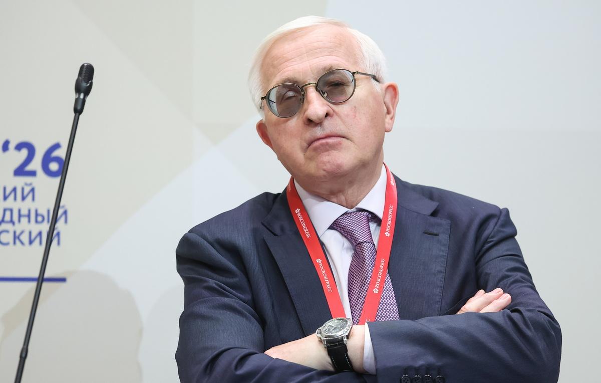 ЦБ готовится к новому снижению ставки, но бизнесу этого мало