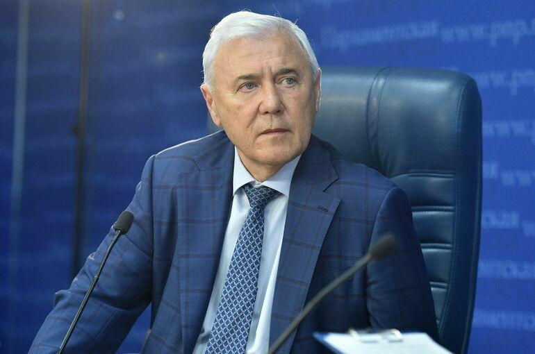 В Госдуме предупредили о рисках замедления снижения ставки ЦБ