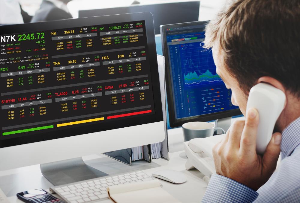 Дом.РФ планирует IPO с возможным превышением объема в ₽30 млрд
