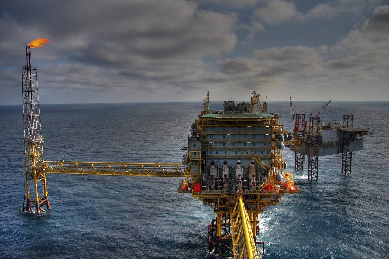 Газпром нефть игнорирует санкции