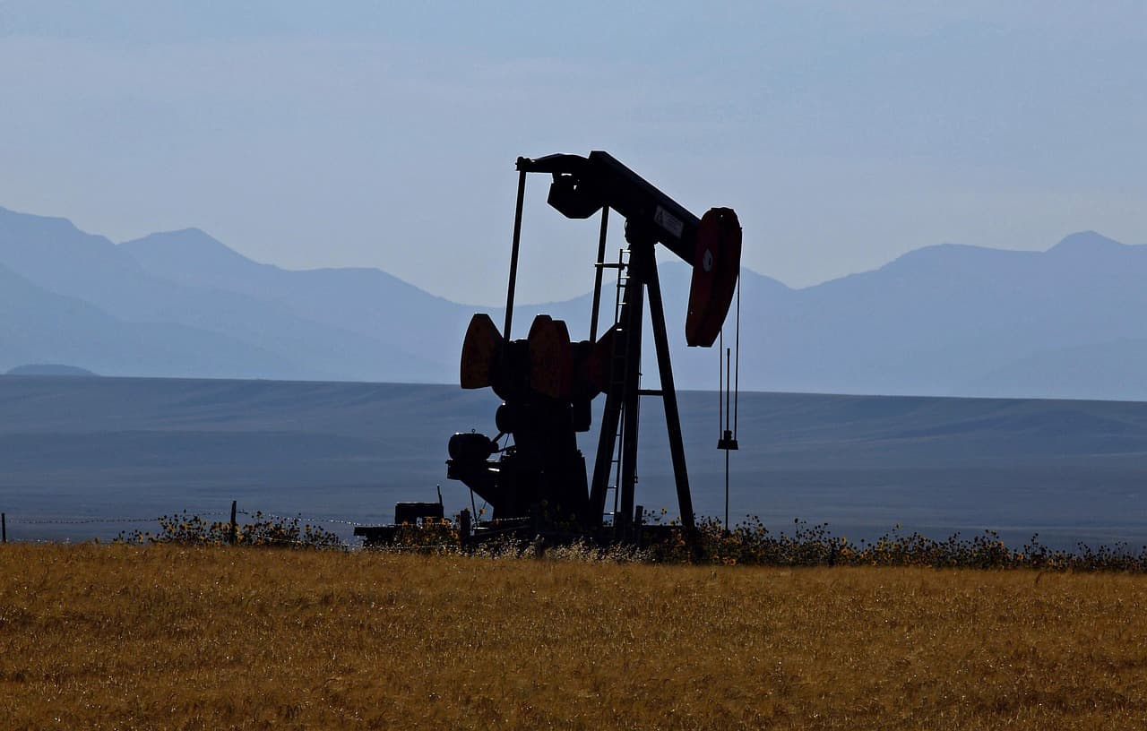 Российский экспорт нефти упал до минимума с февраля