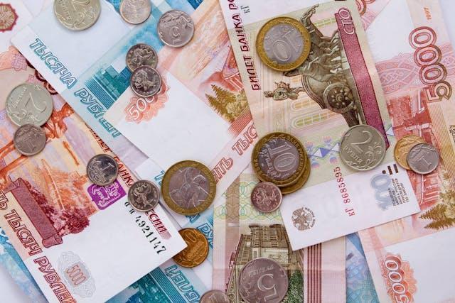 Федеральный бюджет в первом полугодии показал дефицит ₽4,7 трлн