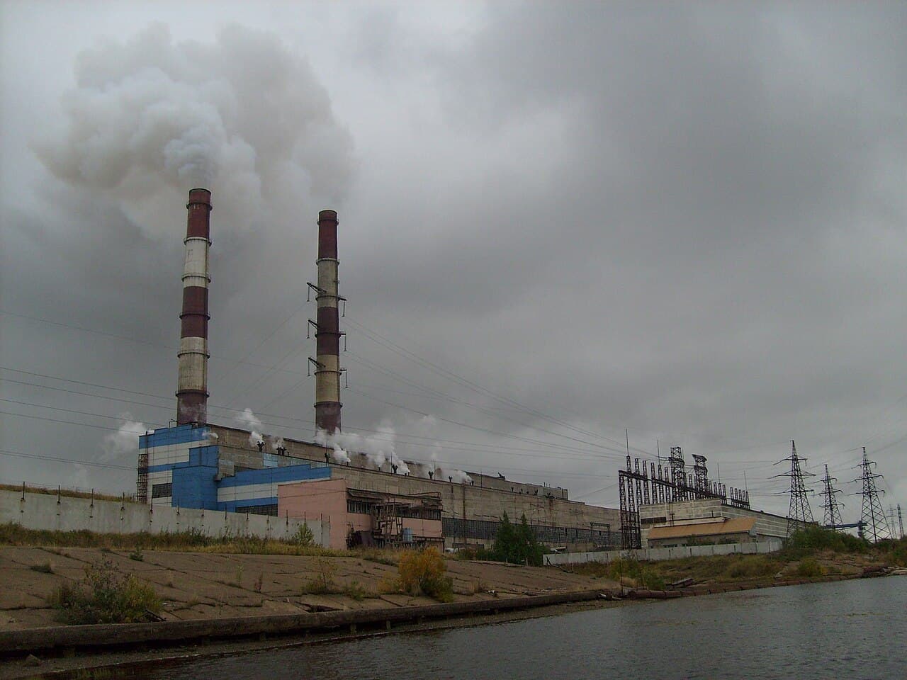 ТГК-2 зафиксировала снижение чистой прибыли в 6,4 раза