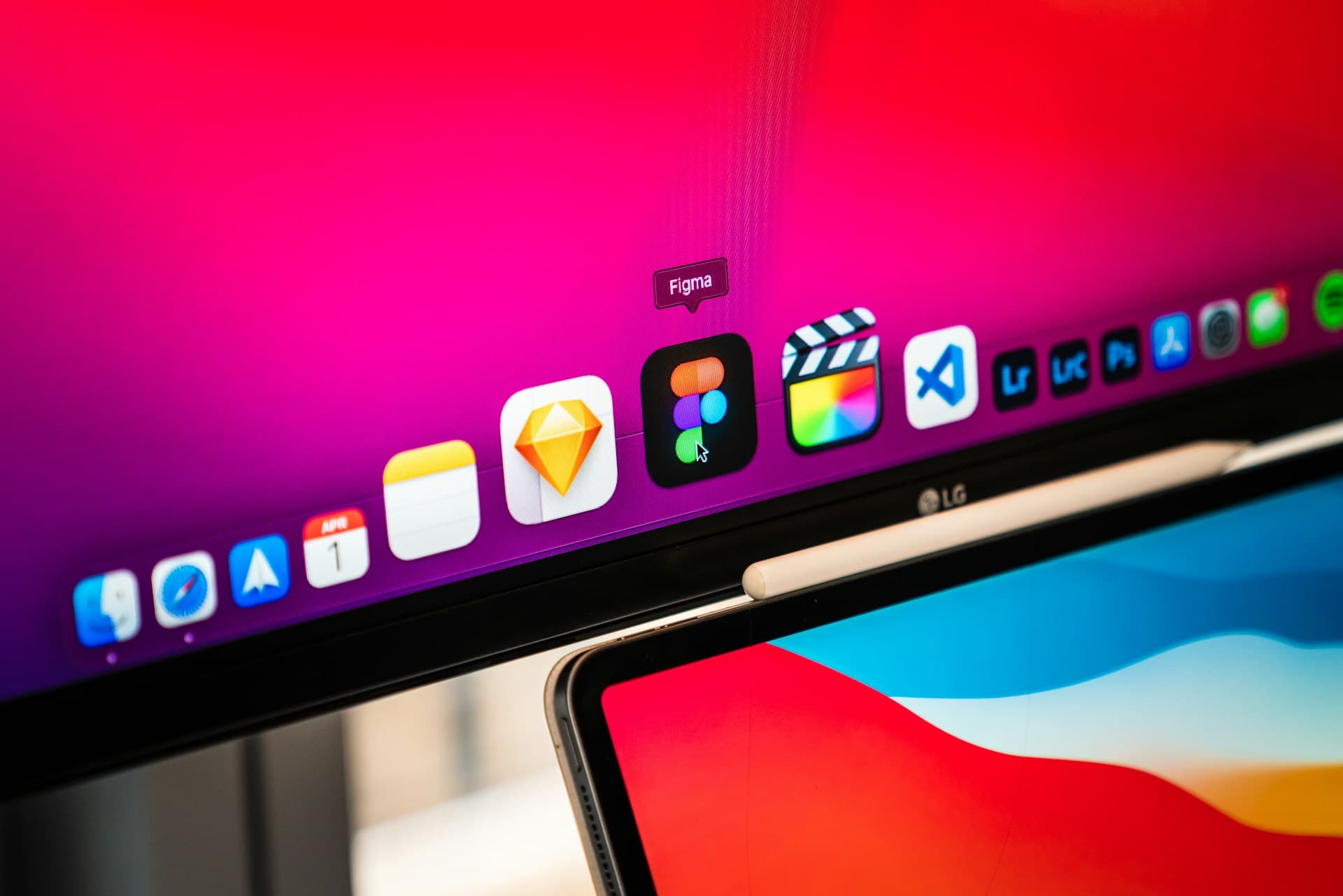 Акции платформы Figma выросли на 250% после IPO
