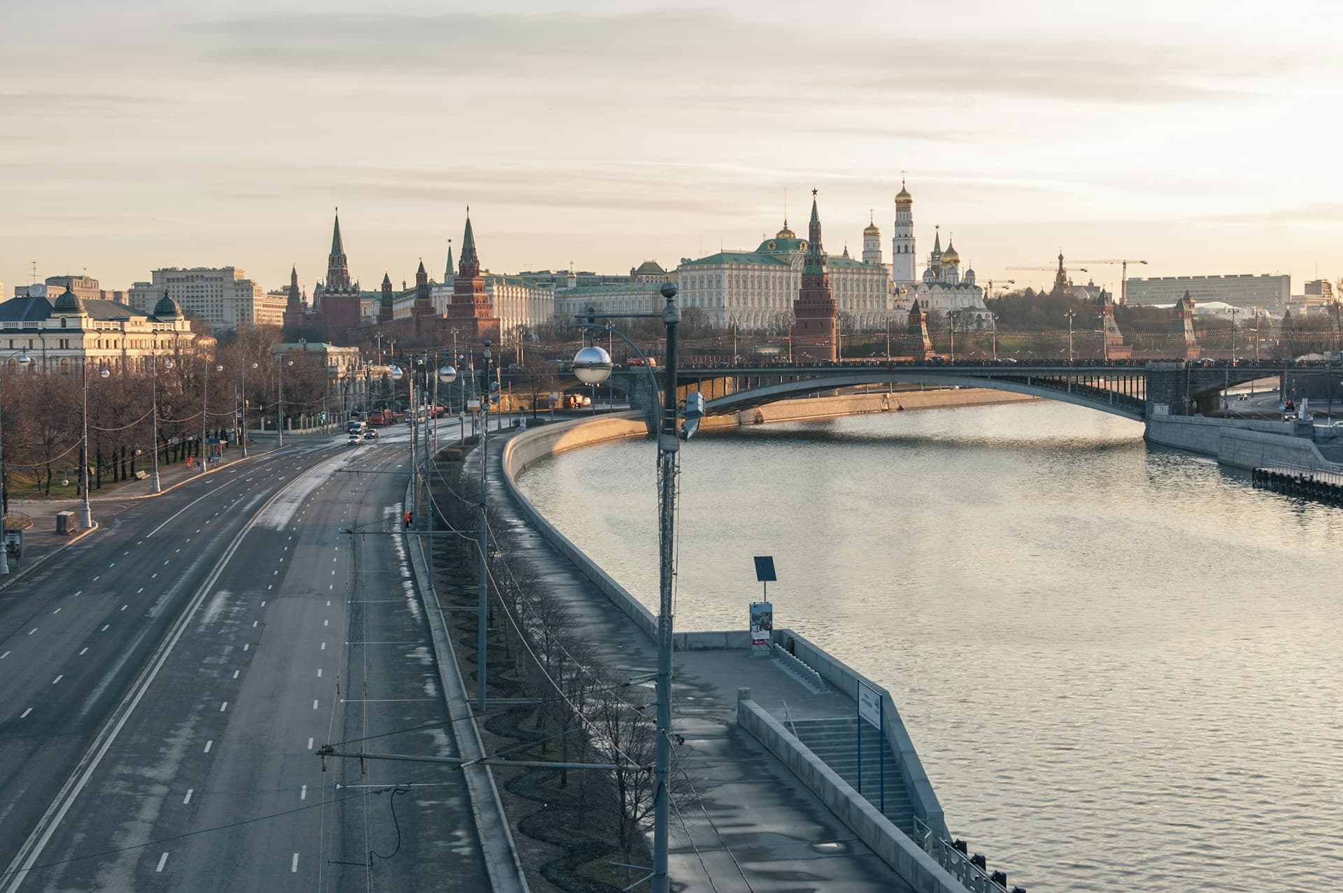 Минфин: темпы экономического роста РФ в 2025 году составят не менее 1,5%