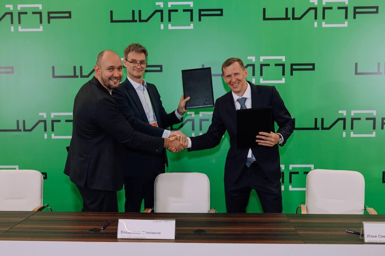 IVA Technologies, «Группа Астра» и «Аквариус» создадут российский ПАК для цифрового рабочего места