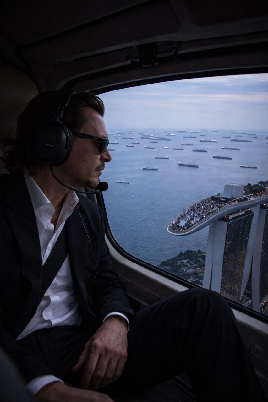 Мир больше не на распродаже